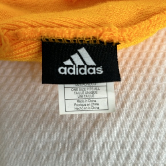 Los Ángeles Lakers Beanie - Picture 8 of 9